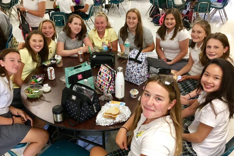 La Reina High School LA Catholics