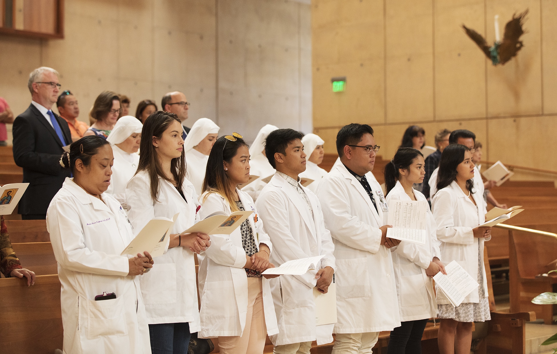 Nursing students from Mount St. Mary’s University and women religious of the Sister Servants of Mary, Ministers to the Sick at the 2017 White Mass