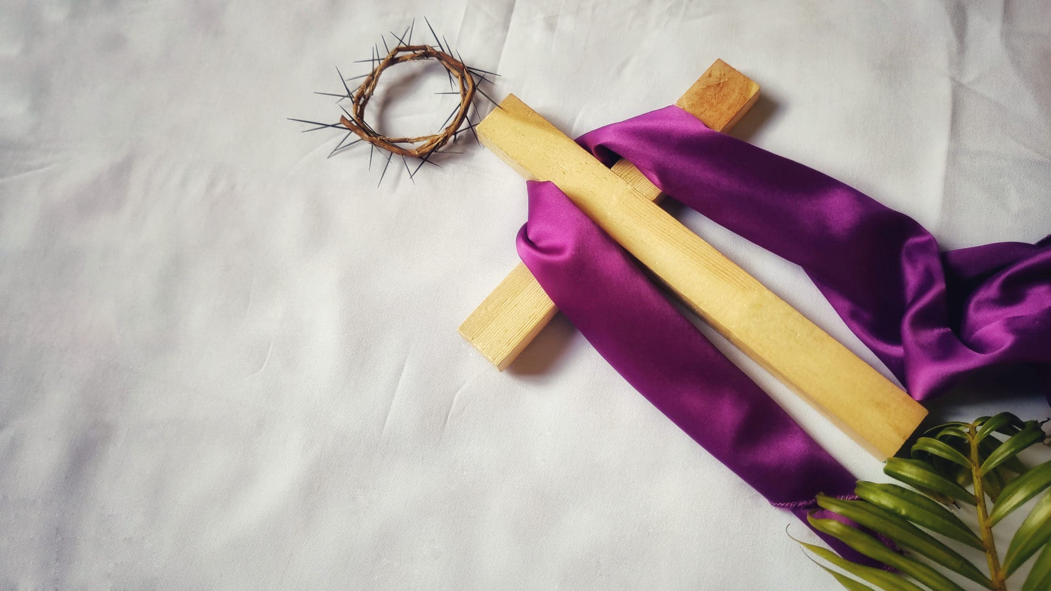 Lenten Cross and Crown of Thorns